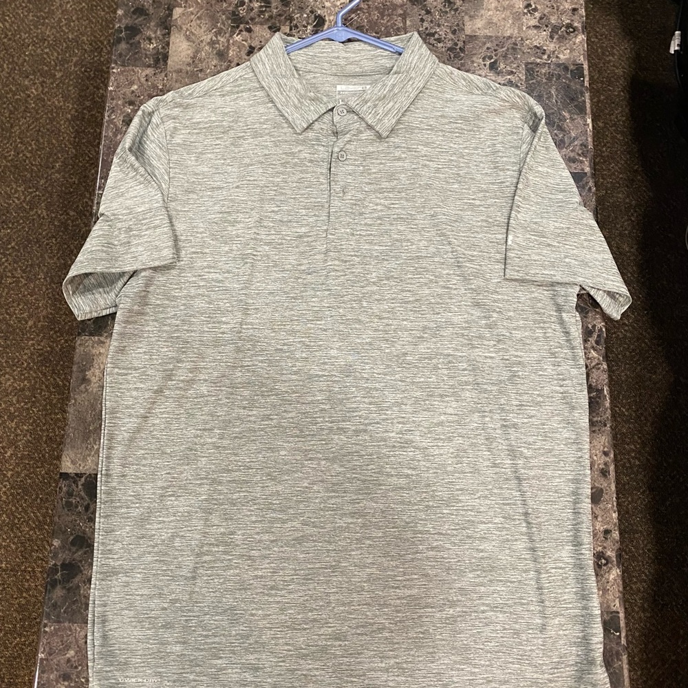 Sz. Large Layer 8 Golf Shirt